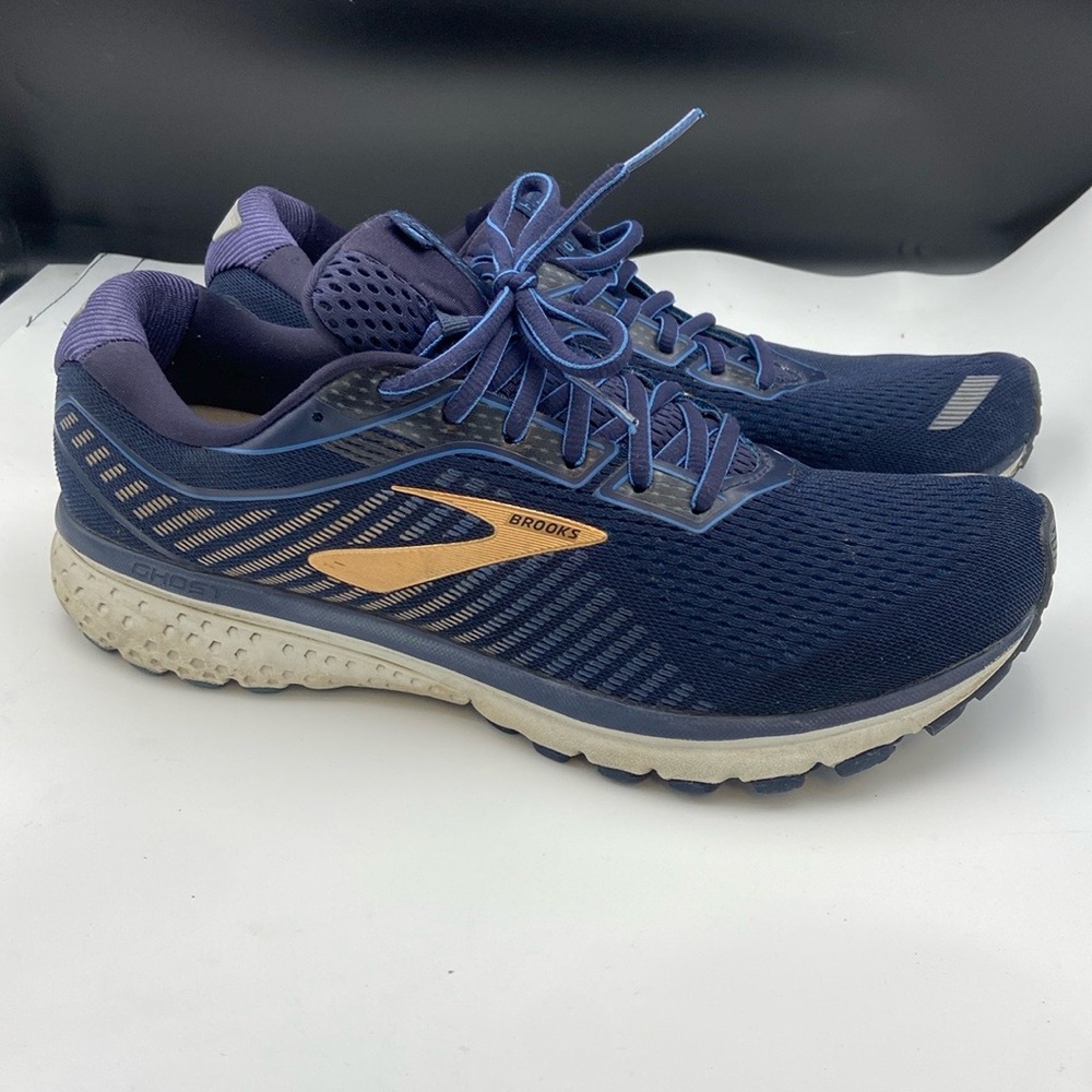 Brooks Ghost - image 1